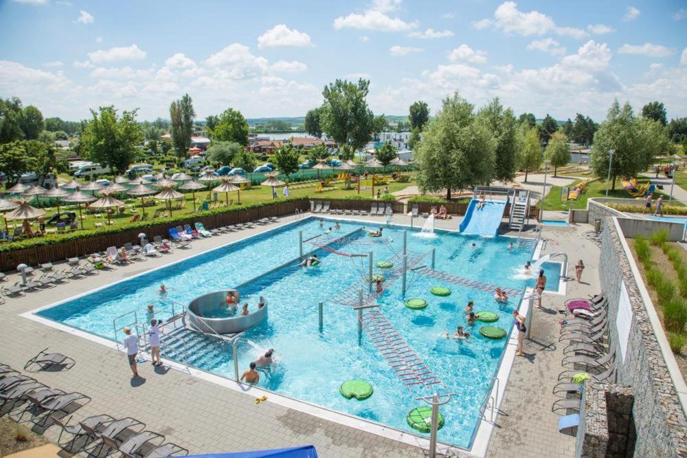Na Upati Palavy Hotel Хорни Виестонице Екстериор снимка