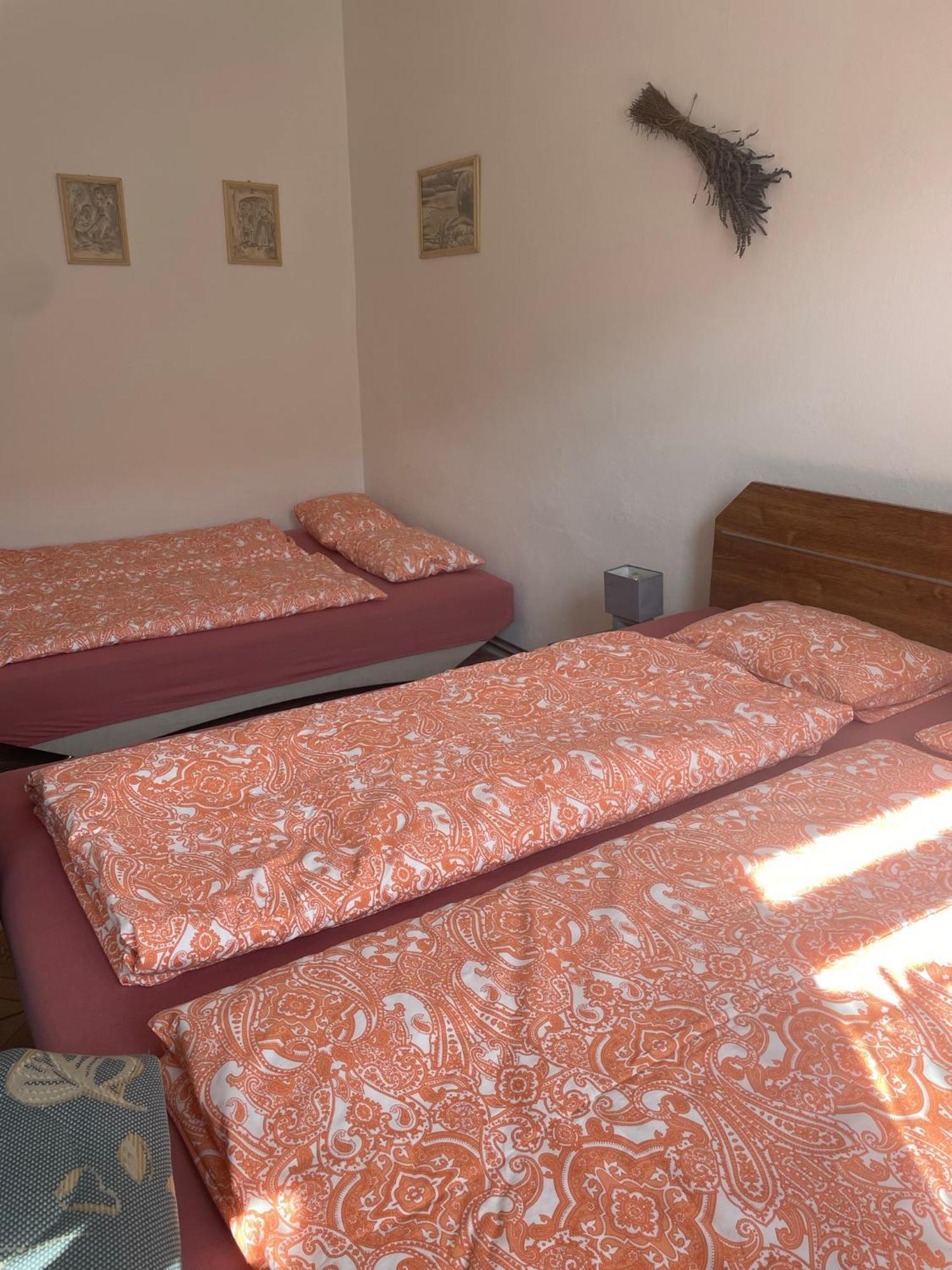 Na Upati Palavy Hotel Хорни Виестонице Екстериор снимка
