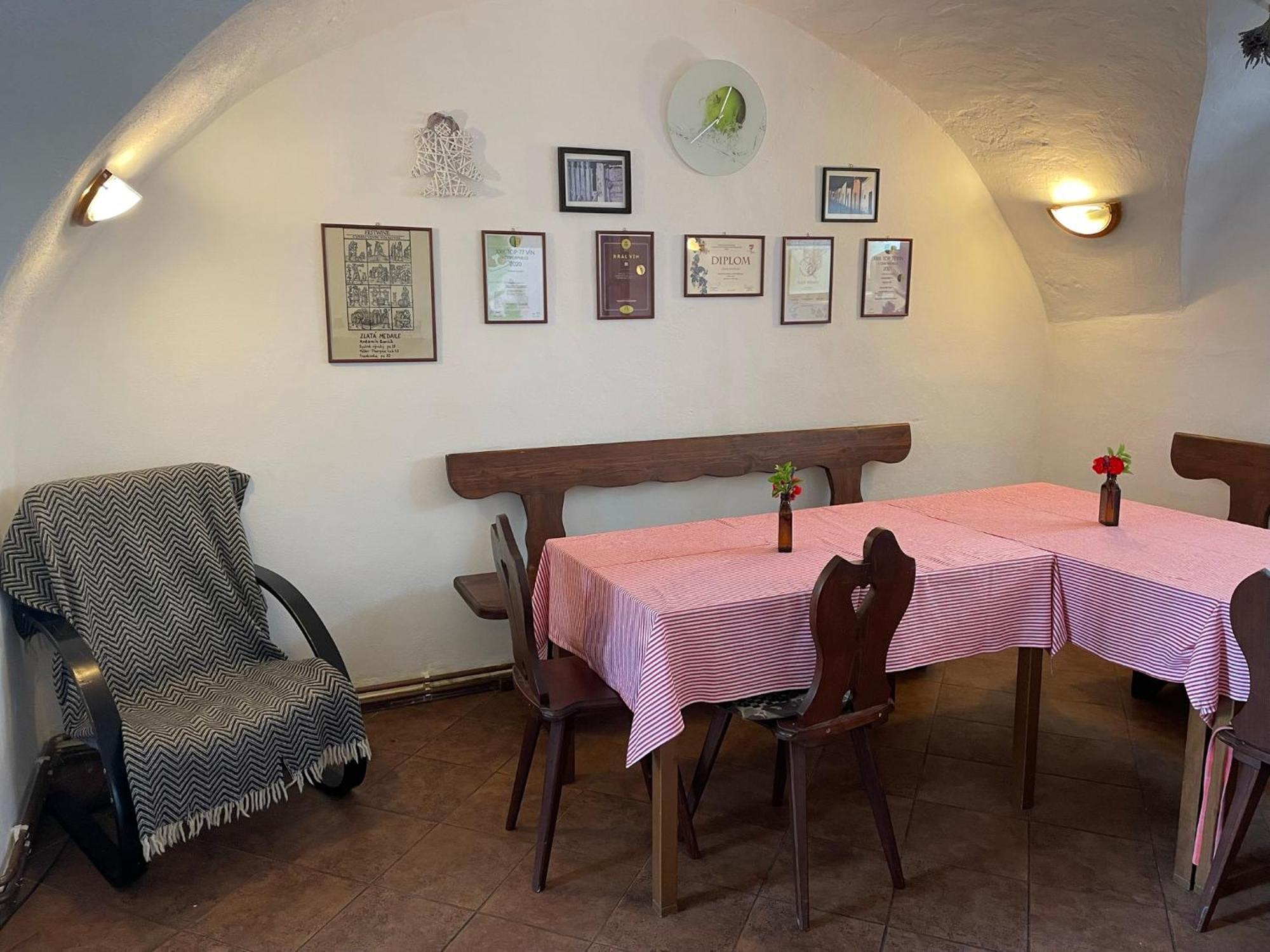Na Upati Palavy Hotel Хорни Виестонице Екстериор снимка